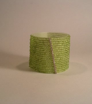 WSTNR20137: Peridots, Diamonds, White Gold 750