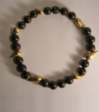 WSTNR20120: Quartz, Yellow Gold